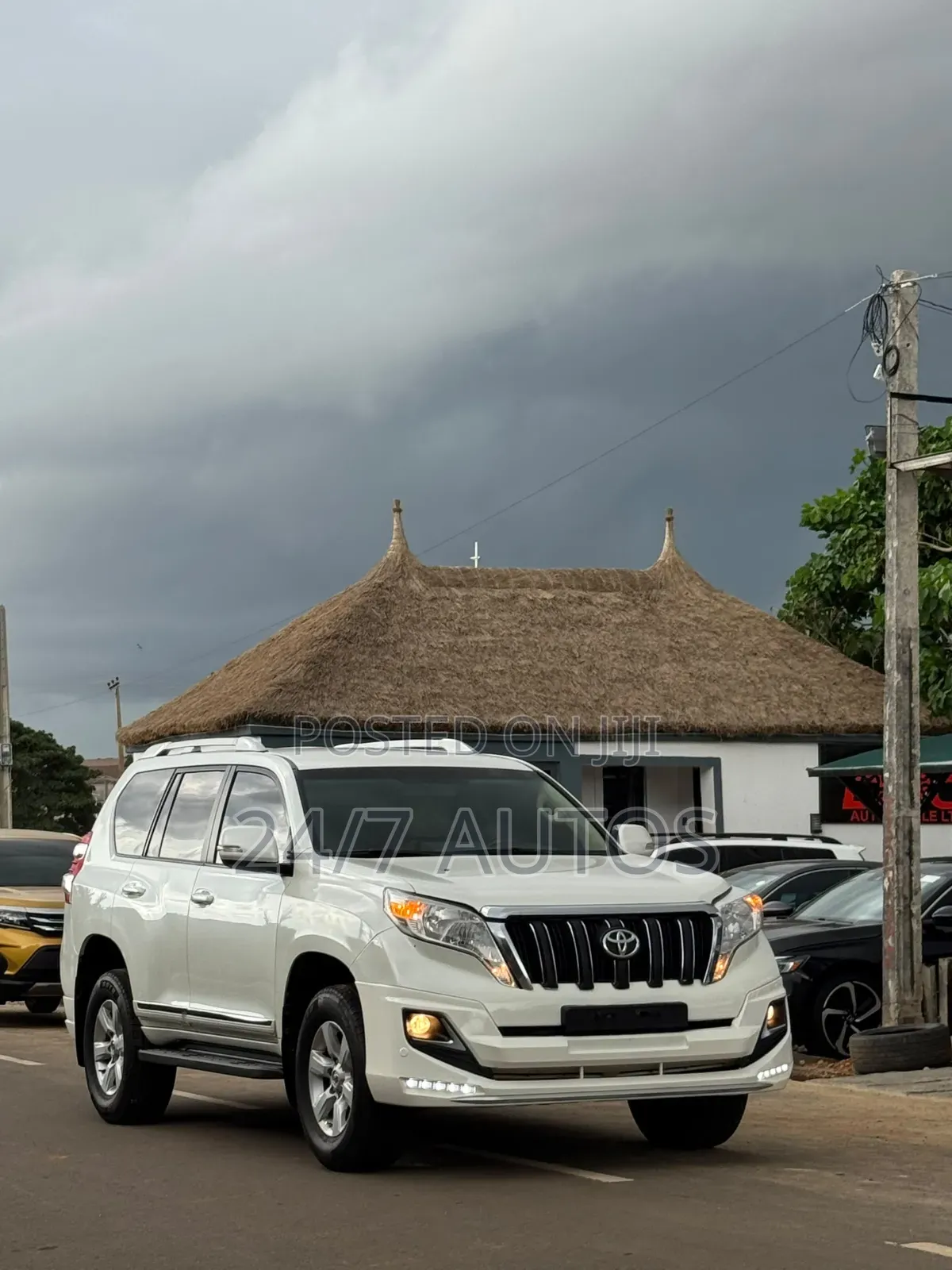 Toyota Land Cruiser Prado 2015 White