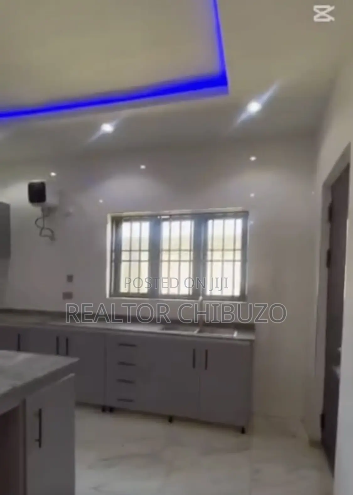 4bdrm Duplex in Abuja Top Realty, Guzape District for sale