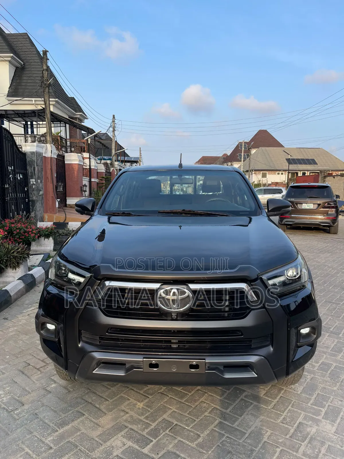 Toyota Hilux 2022 Black