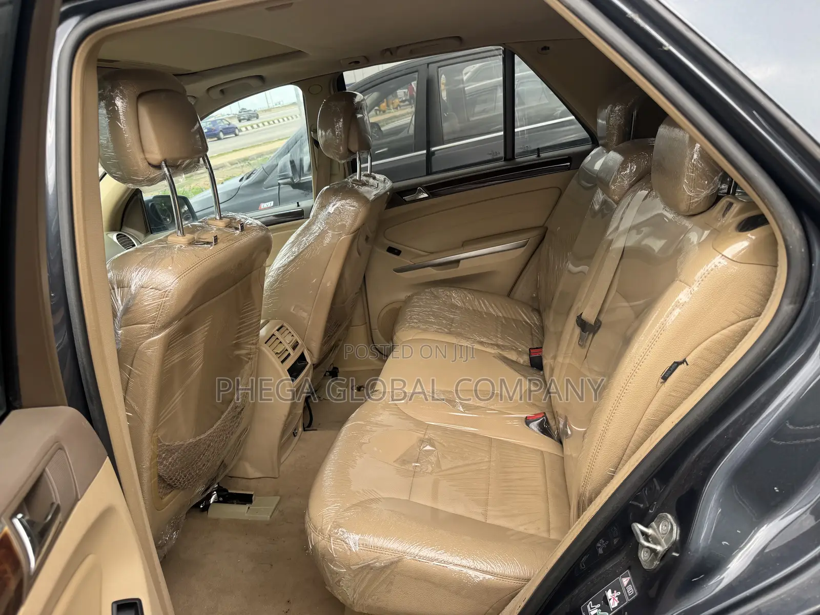 Mercedes-Benz M Class ML 350 4x2 2011 Gray