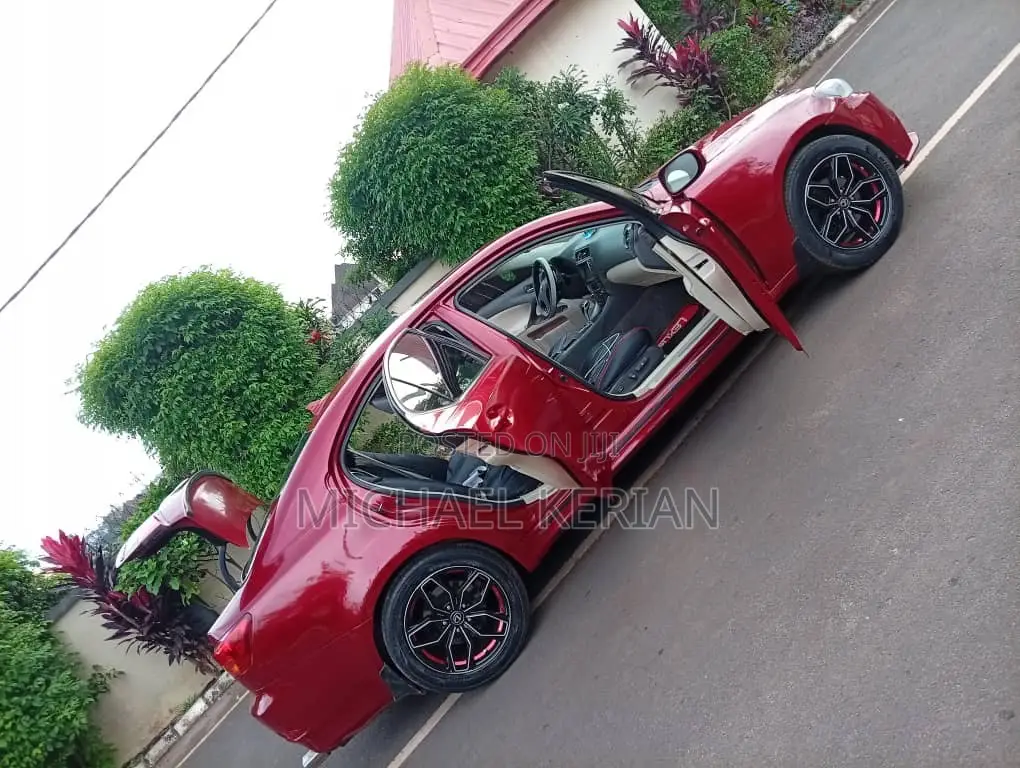 Lexus IS 2010 Red