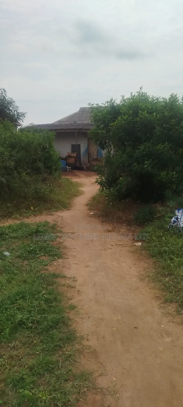 2bdrm Bungalow in Isuti, Igando / Ikotun/Igando for sale
