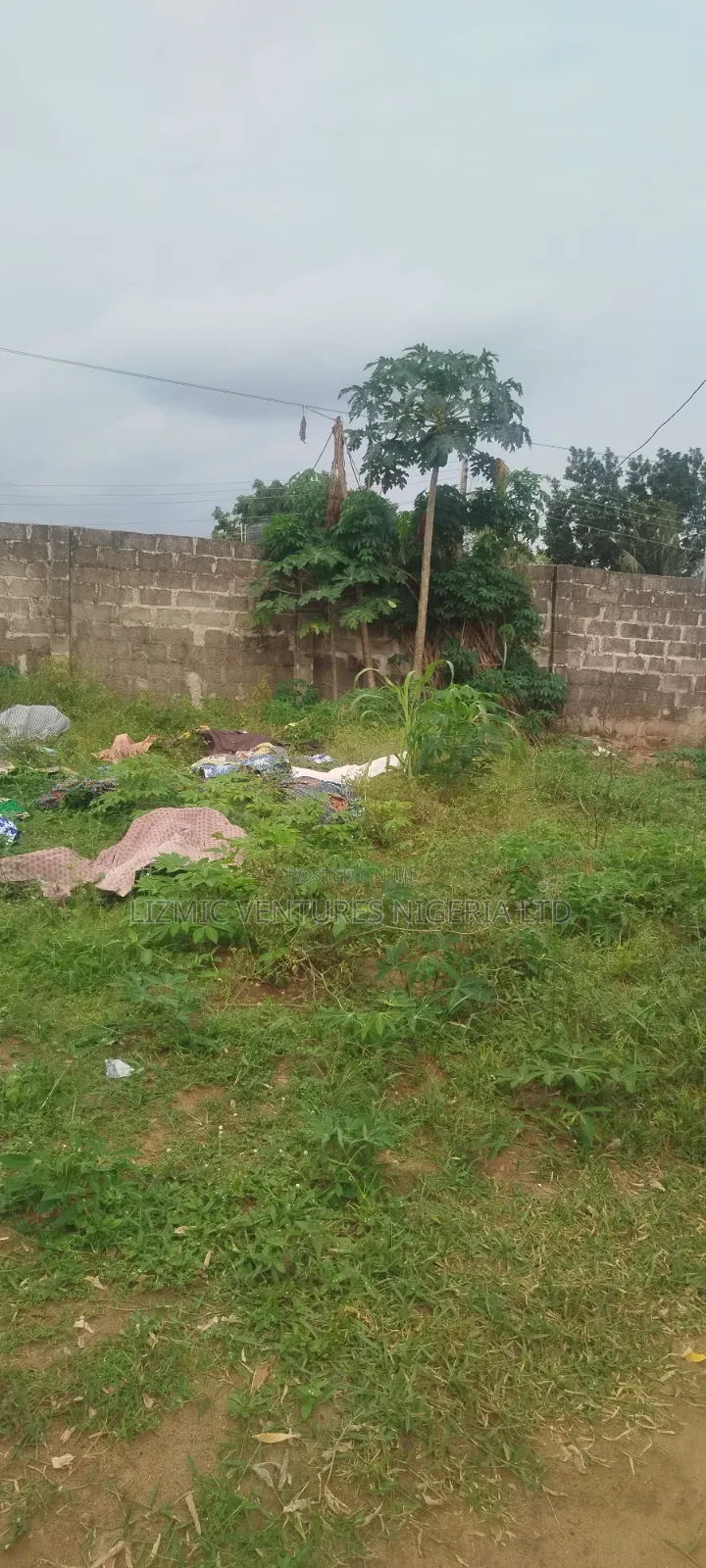 2bdrm Bungalow in Isuti, Igando / Ikotun/Igando for sale