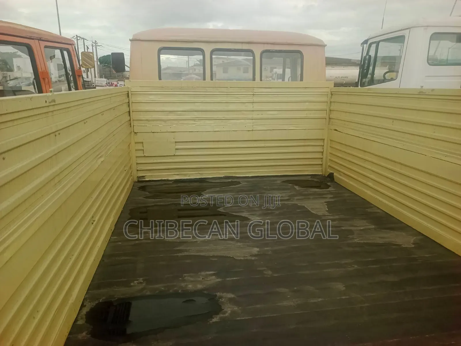 Mercedes Benz 608 Pickup Truck (Foreign Used) 6 Tyres