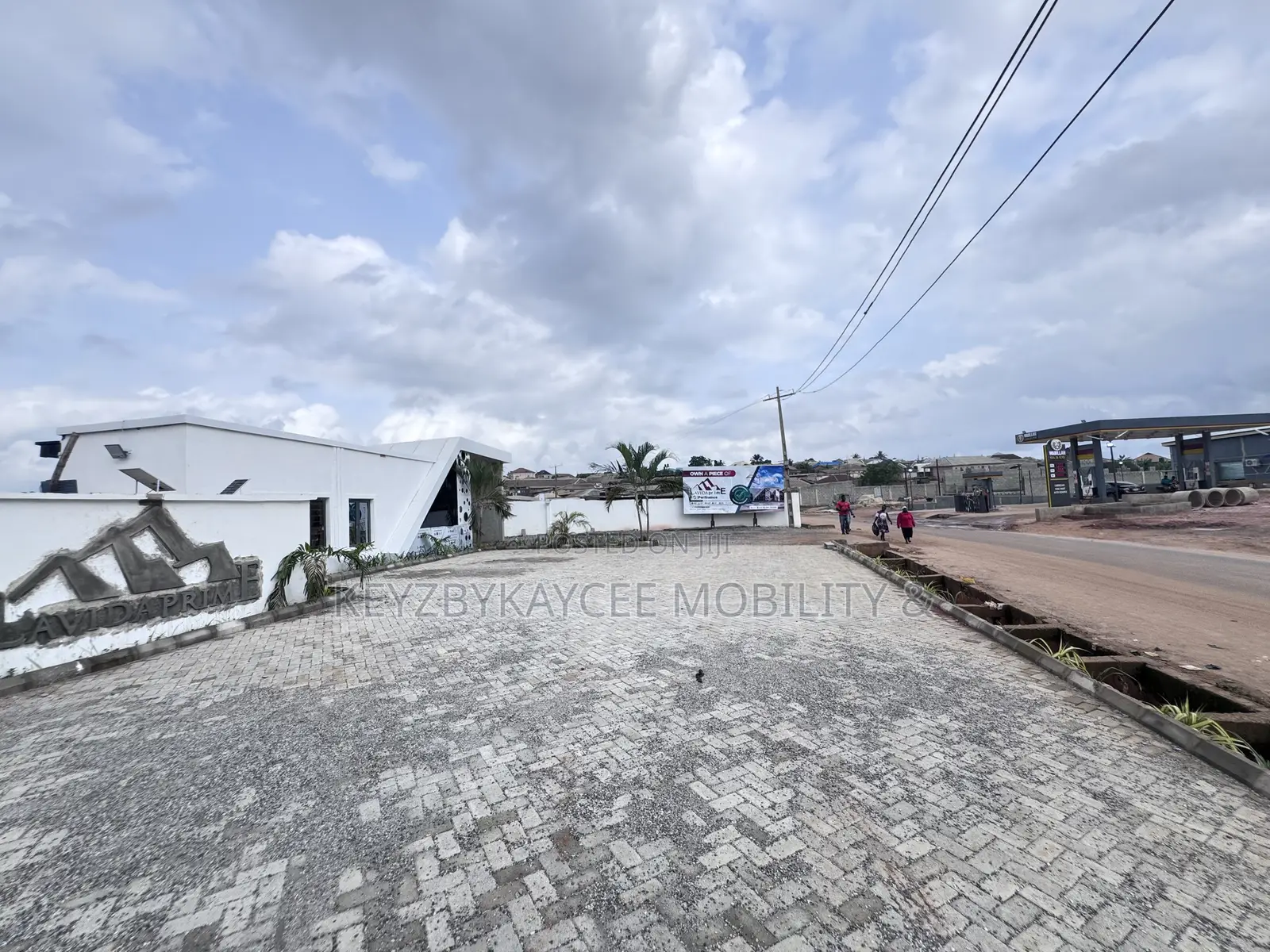 Prime Land for Sale in an Already Habited Community