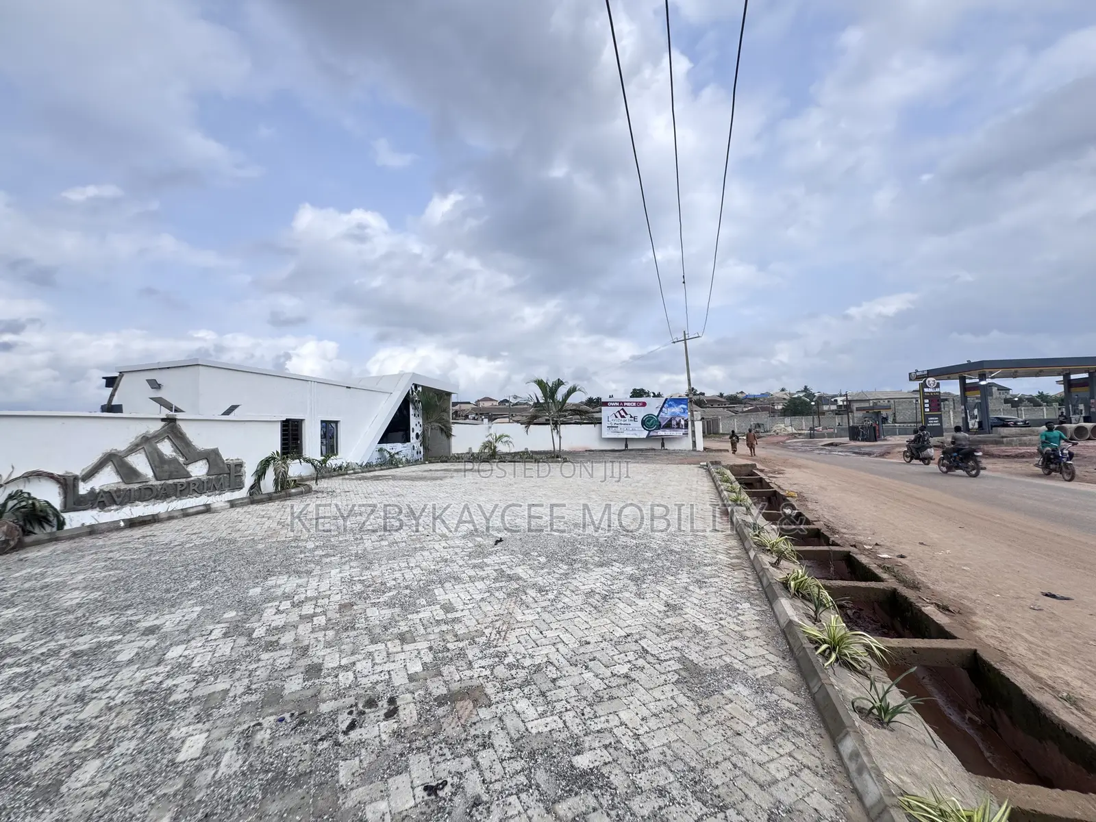 Prime Land for Sale in an Already Habited Community