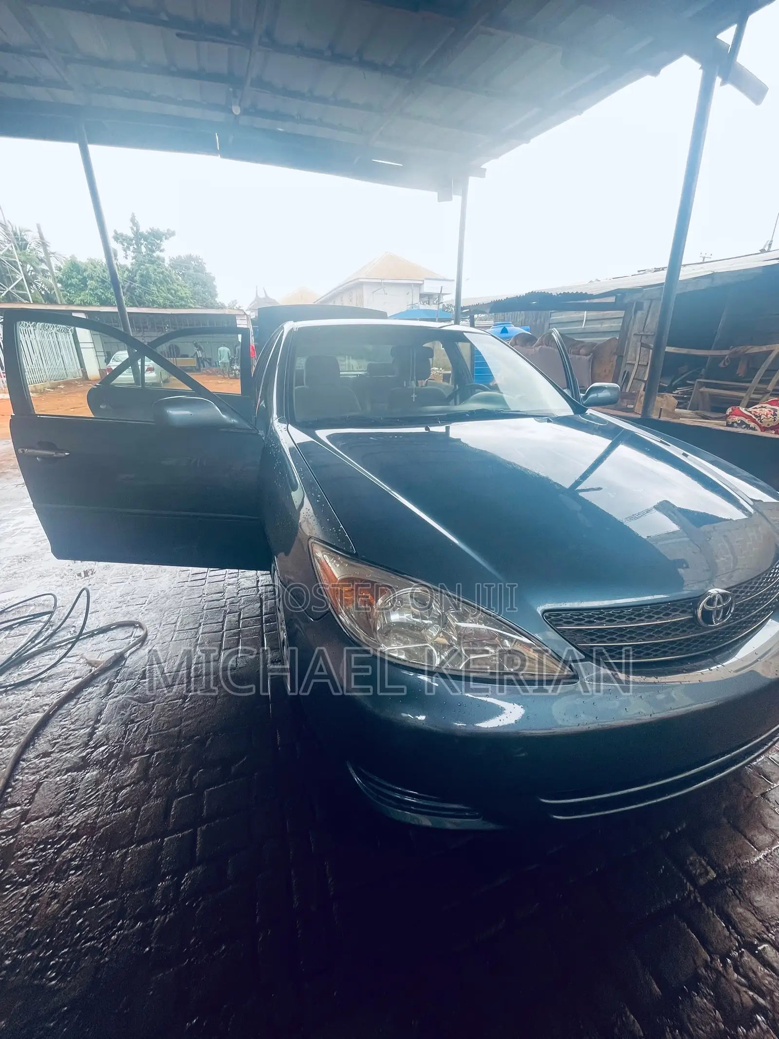 Toyota Camry LE 4dr Sedan (2.4L 4cyl 4A) 2004 Blue