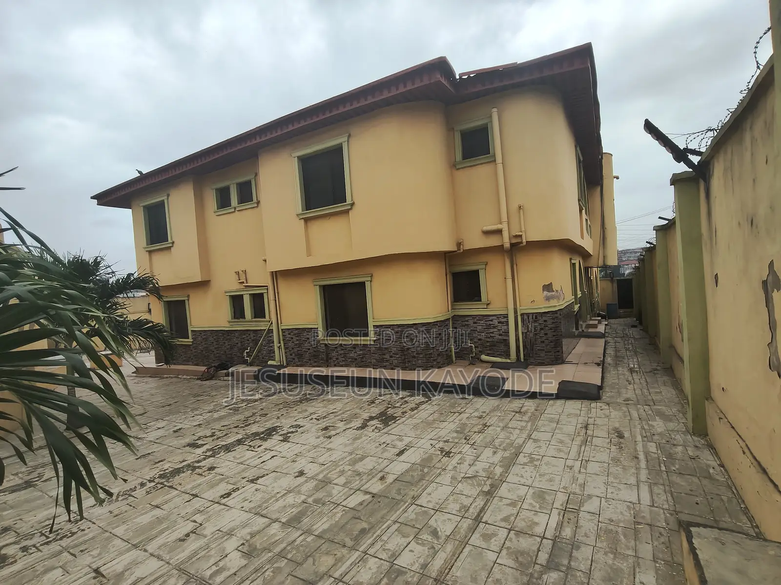 3bdrm Block of Flats in Aga Ikorodu for rent