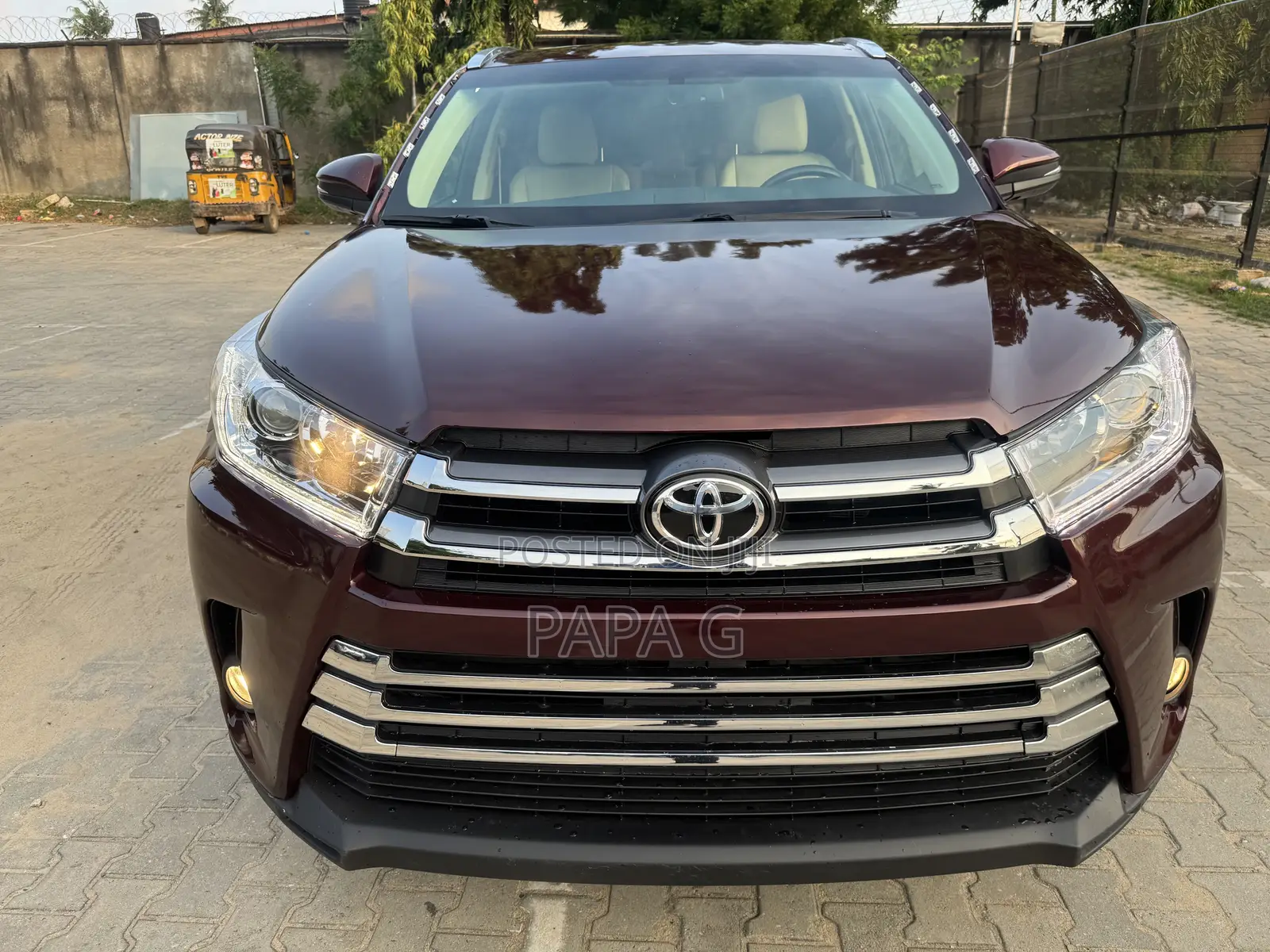 Toyota Highlander Limited 4dr SUV AWD (3.5L 6cyl 6A) 2015 Burgundy