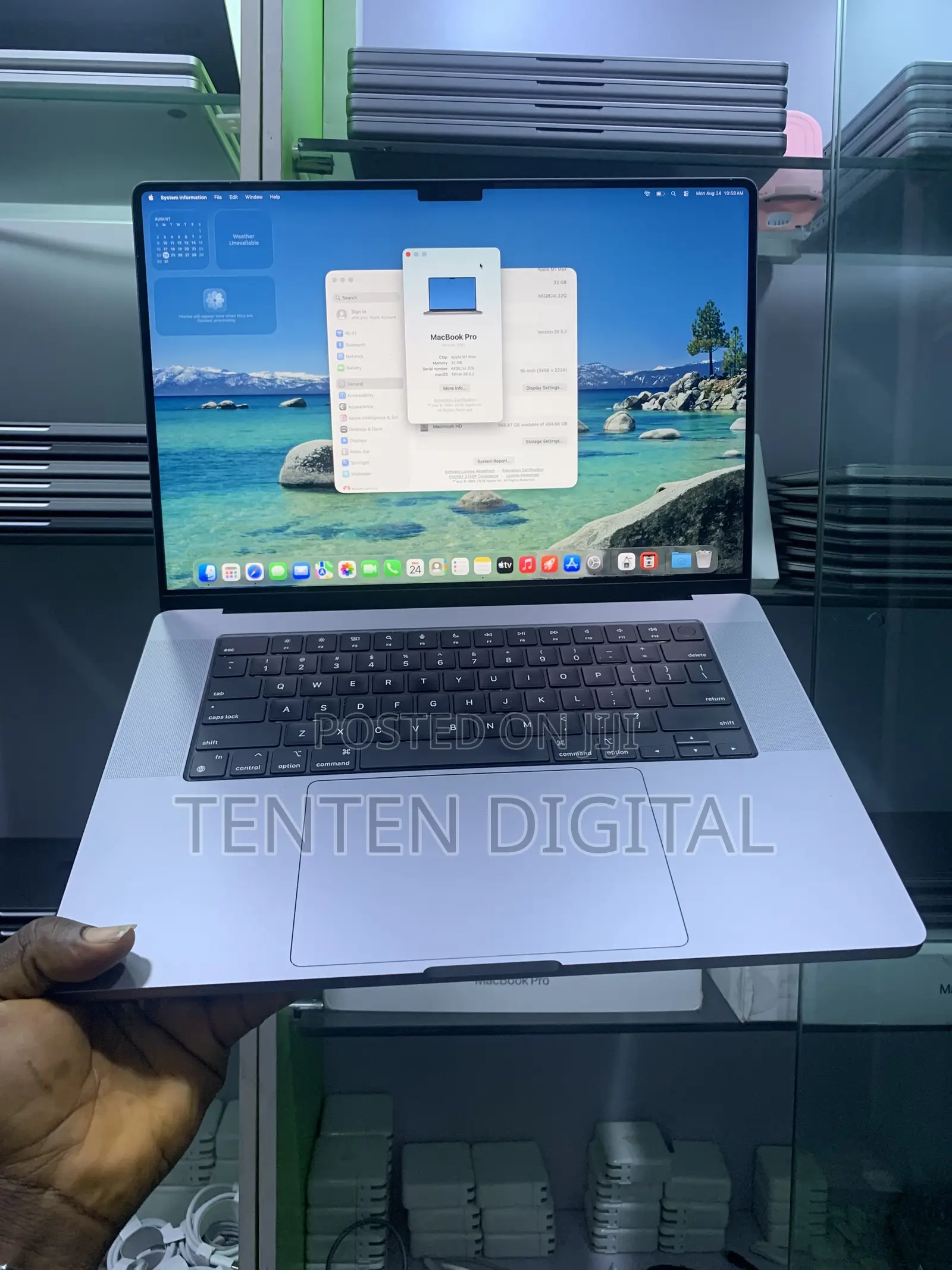 Laptop Apple MacBook Pro 2021 M1 Max 32GB Apple M1 Max SSD 1T