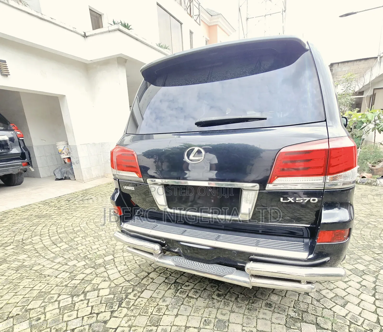 Lexus LX 570 AWD 2013 Black