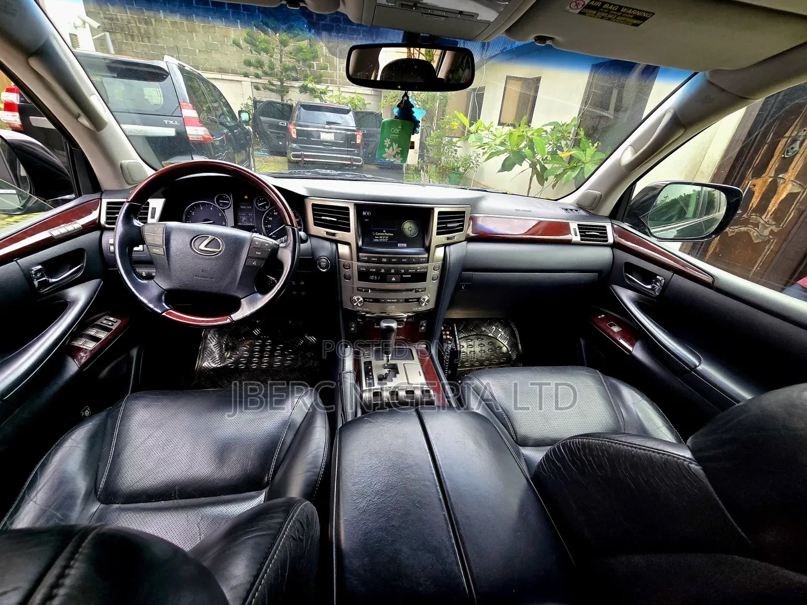 Lexus LX 570 AWD 2013 Black