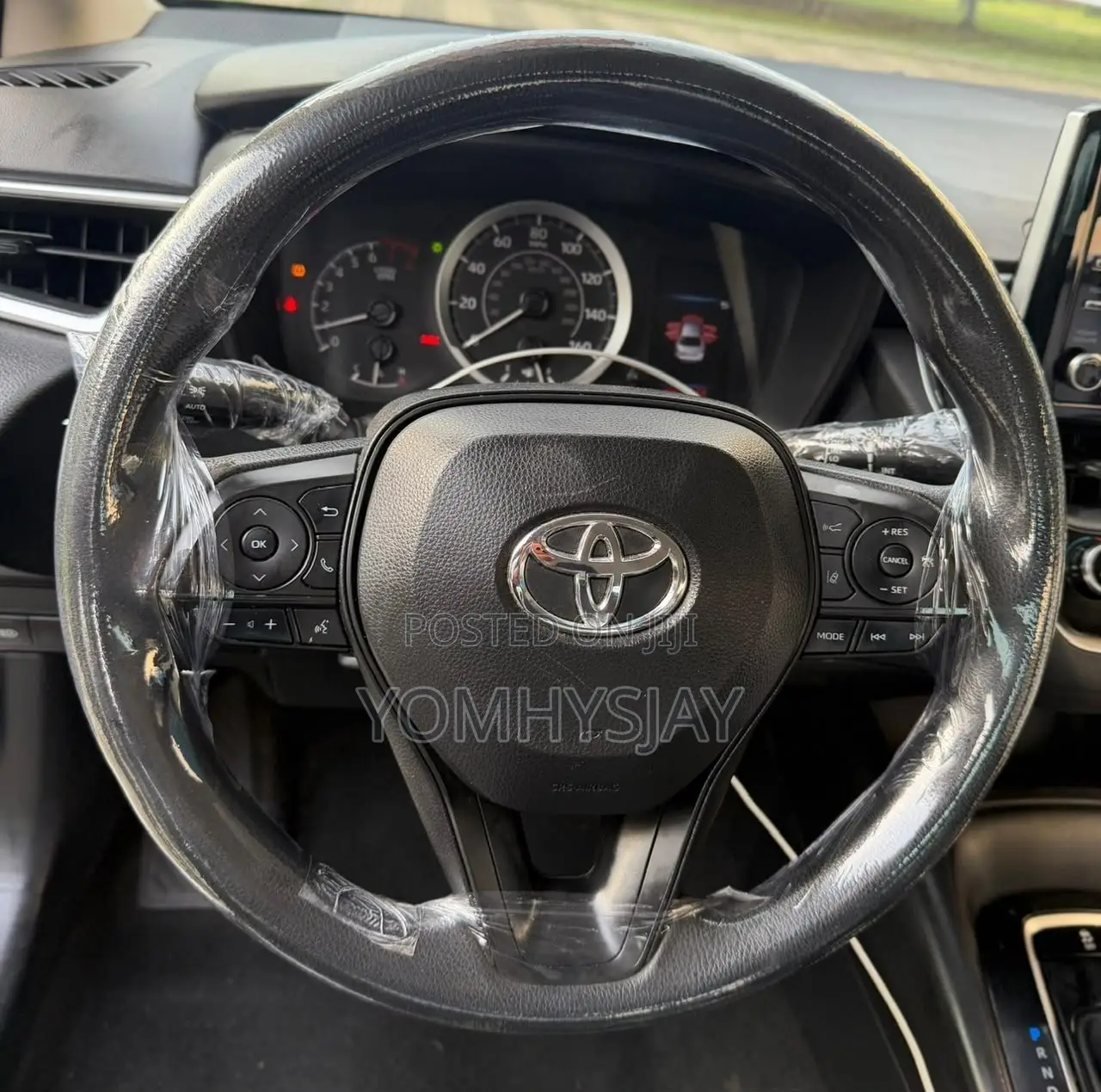 Toyota Corolla LE 2021 Silver