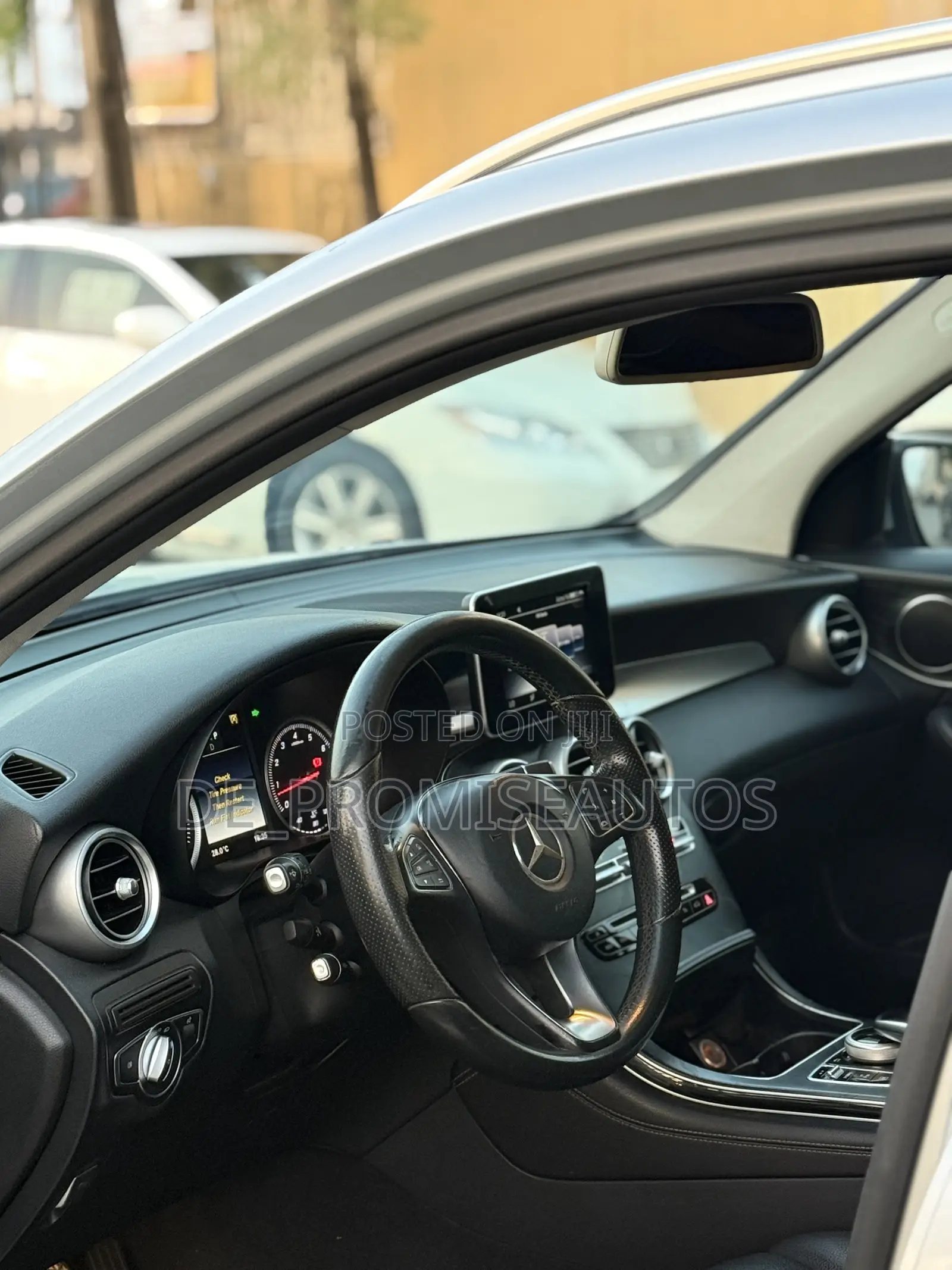 Mercedes-Benz GLC-Class 2018 Silver