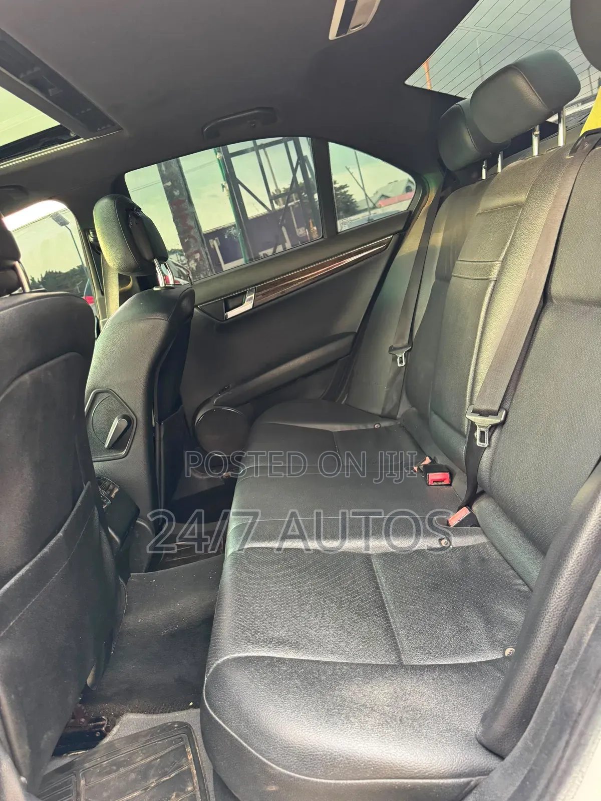 Mercedes-Benz C300 2009 White