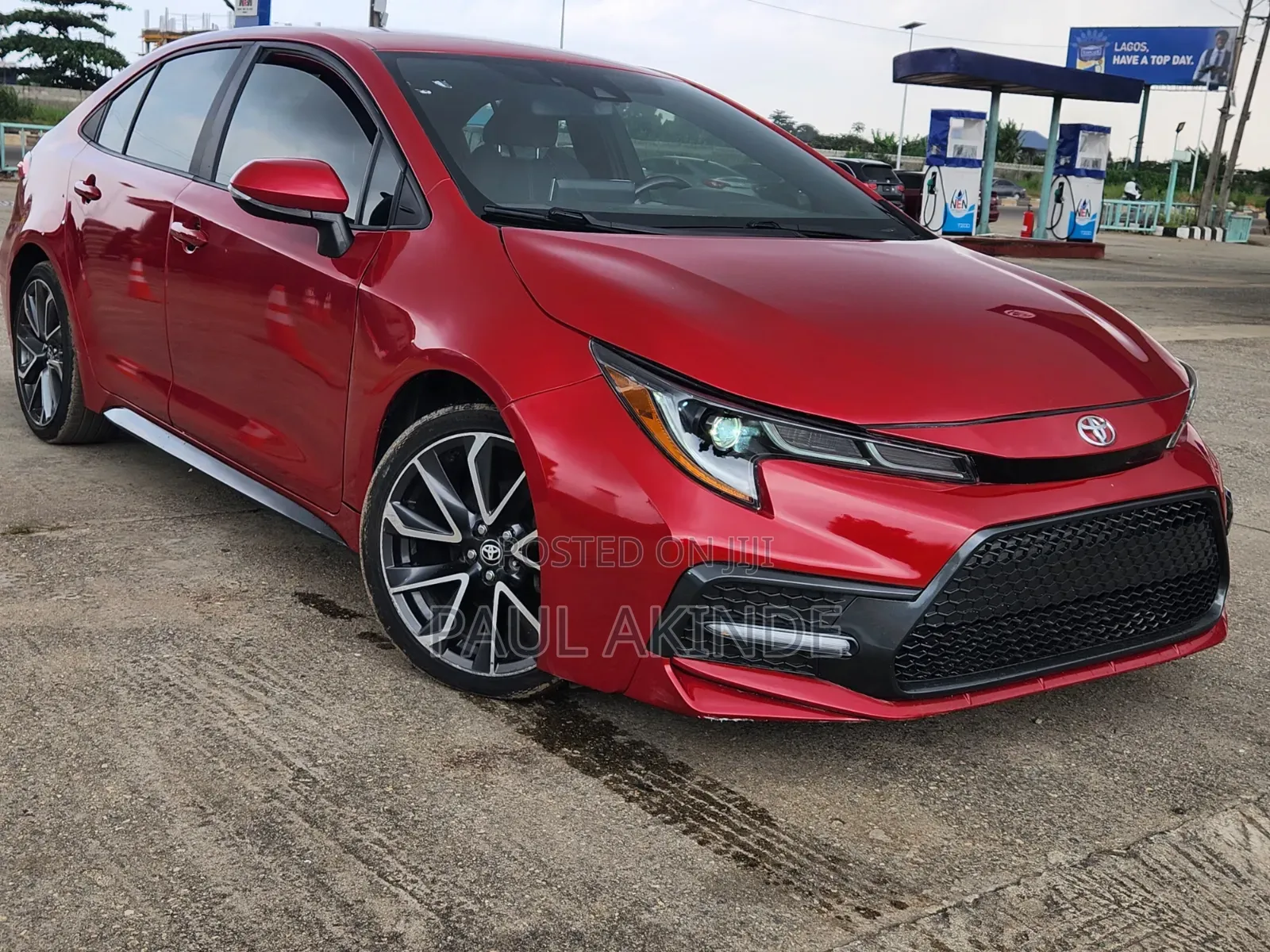 Toyota Corolla SE 2020 Red