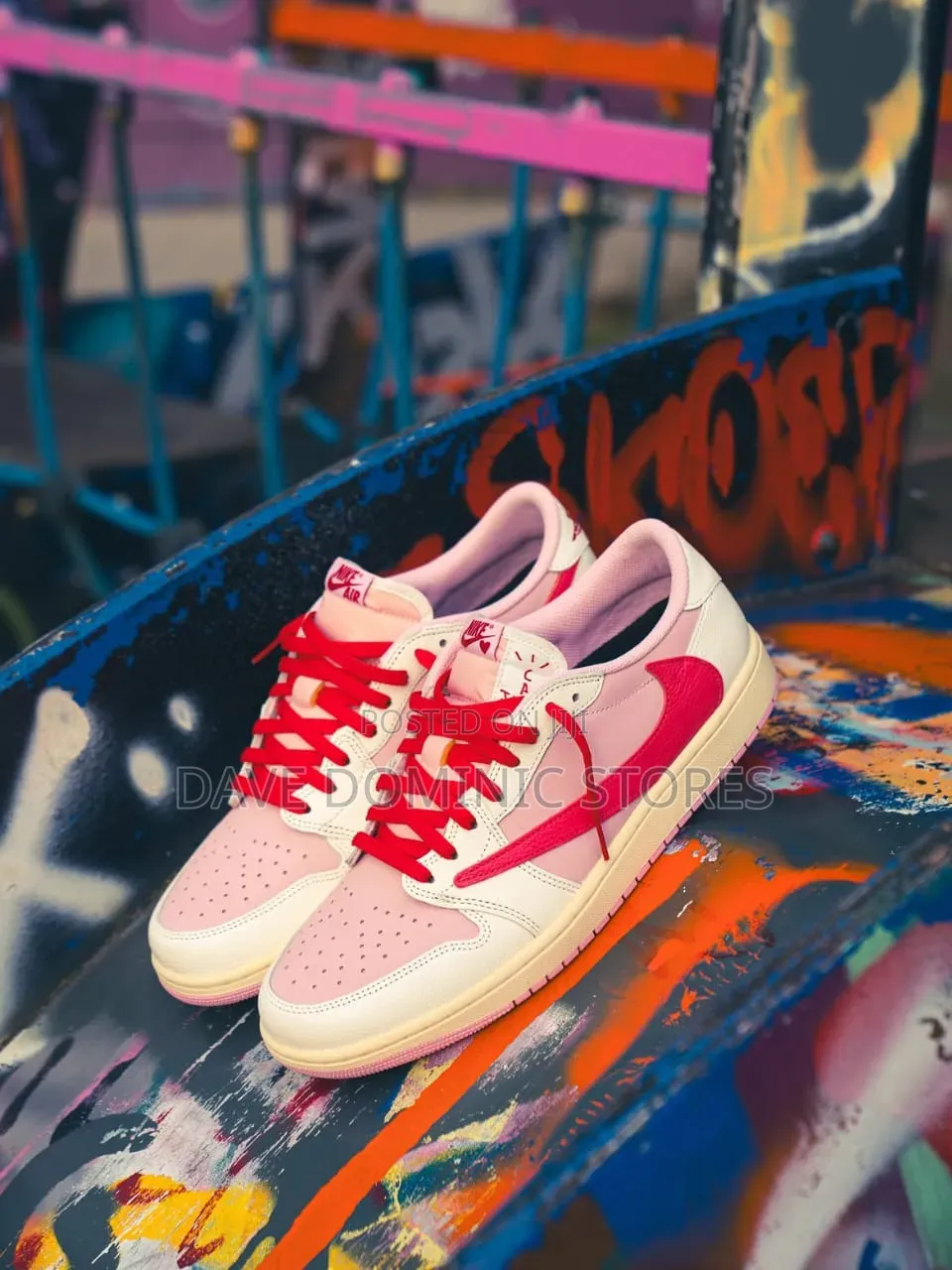 Travis Scott X Nike Air Jordan 1 Low Sp Pink Pack "Shy Pink"