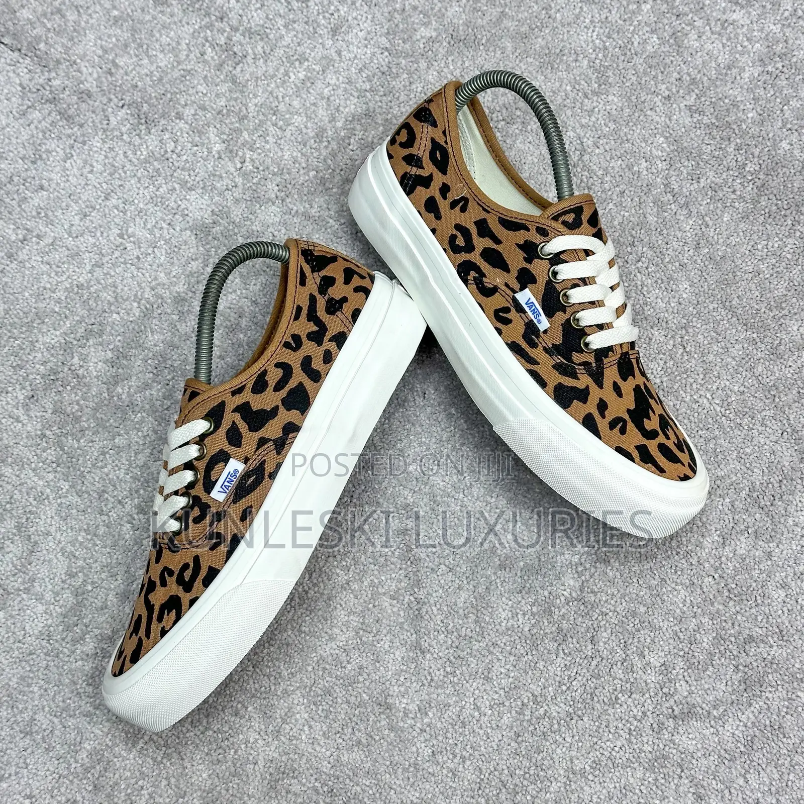 Original Vans Authentic 44 DX Anaheim Factory OG Leopard Print Sneaker