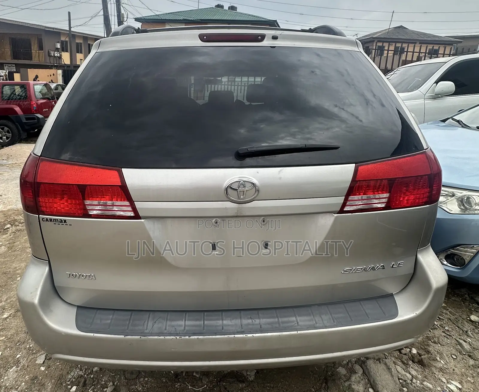 Toyota Sienna LE AWD 2005 Gold
