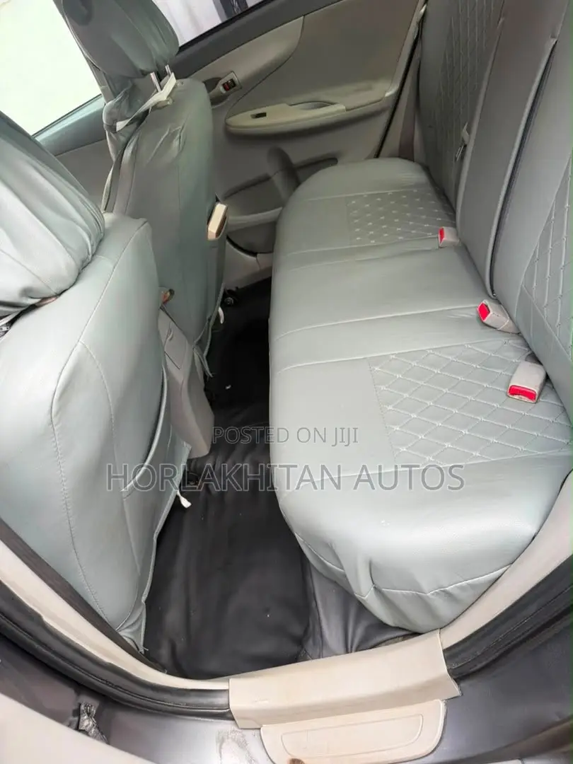 Toyota Corolla 1.8 LE 2008 Gray