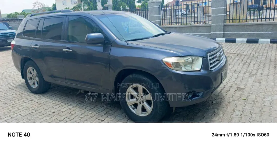 Toyota Highlander 2009 Gray