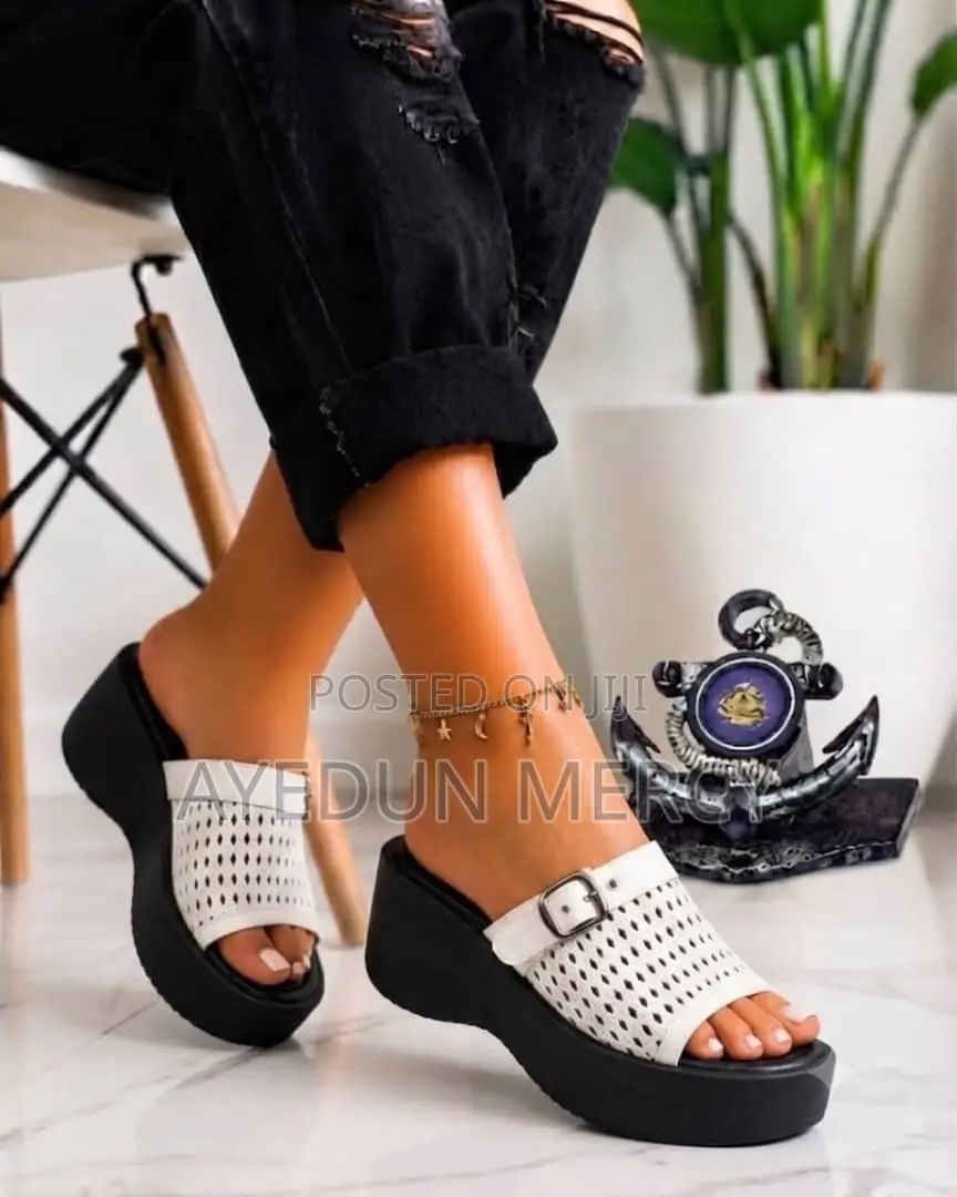 Net Wedge Slippers