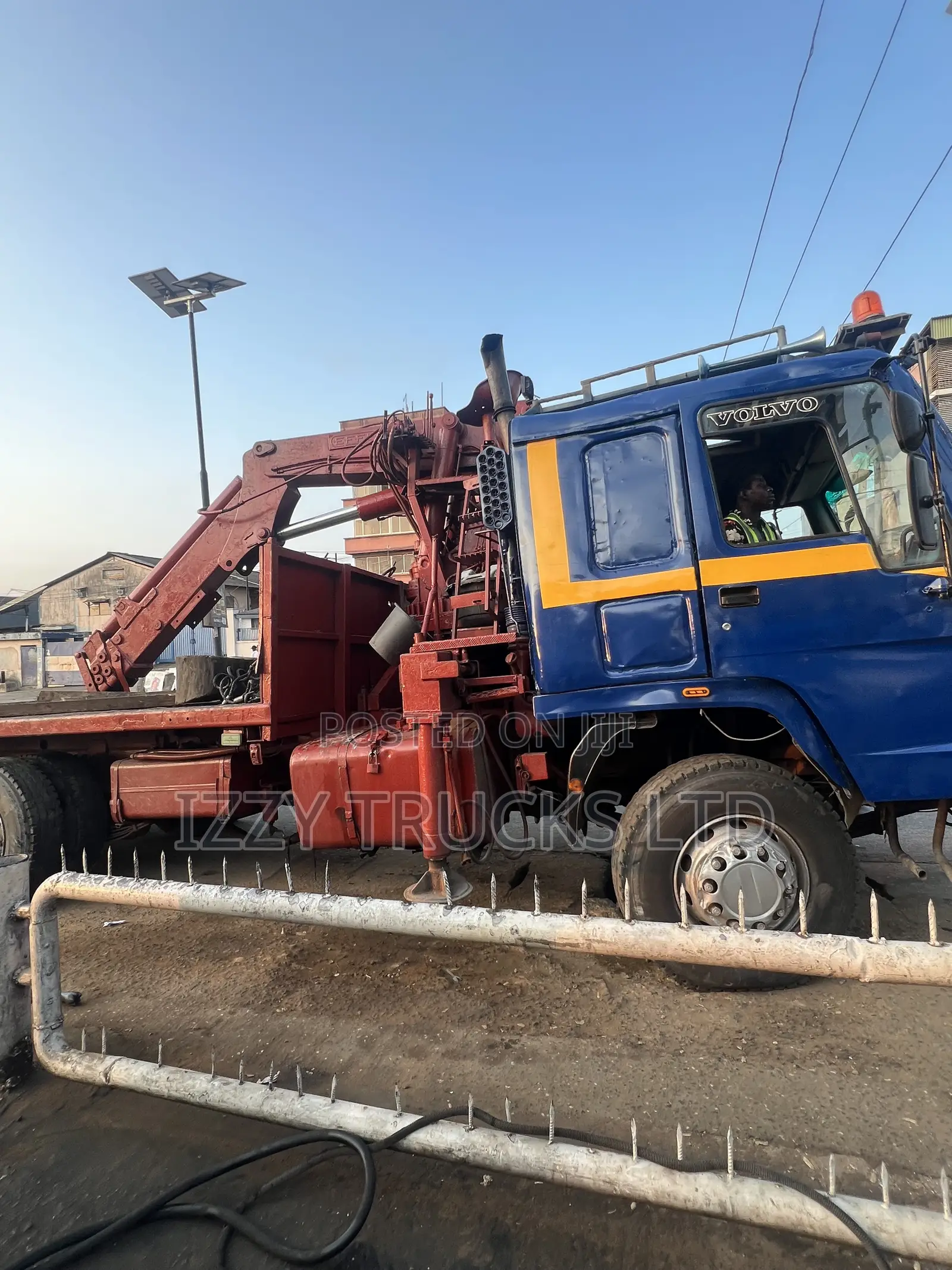 Hiab Truck Rental Heavy Duty Lifting Services