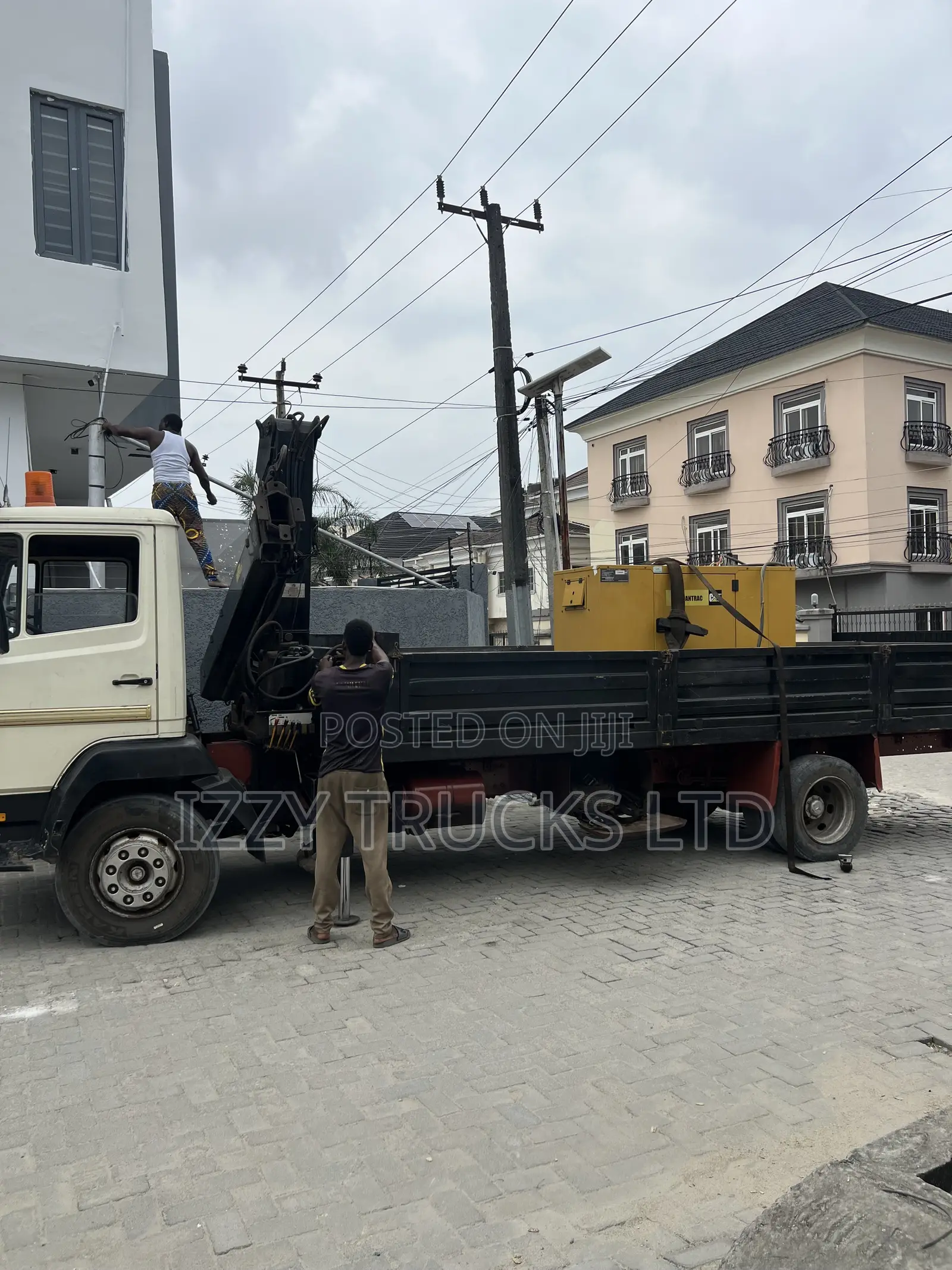 Reliable Hiab Truck for Rent in Lagos