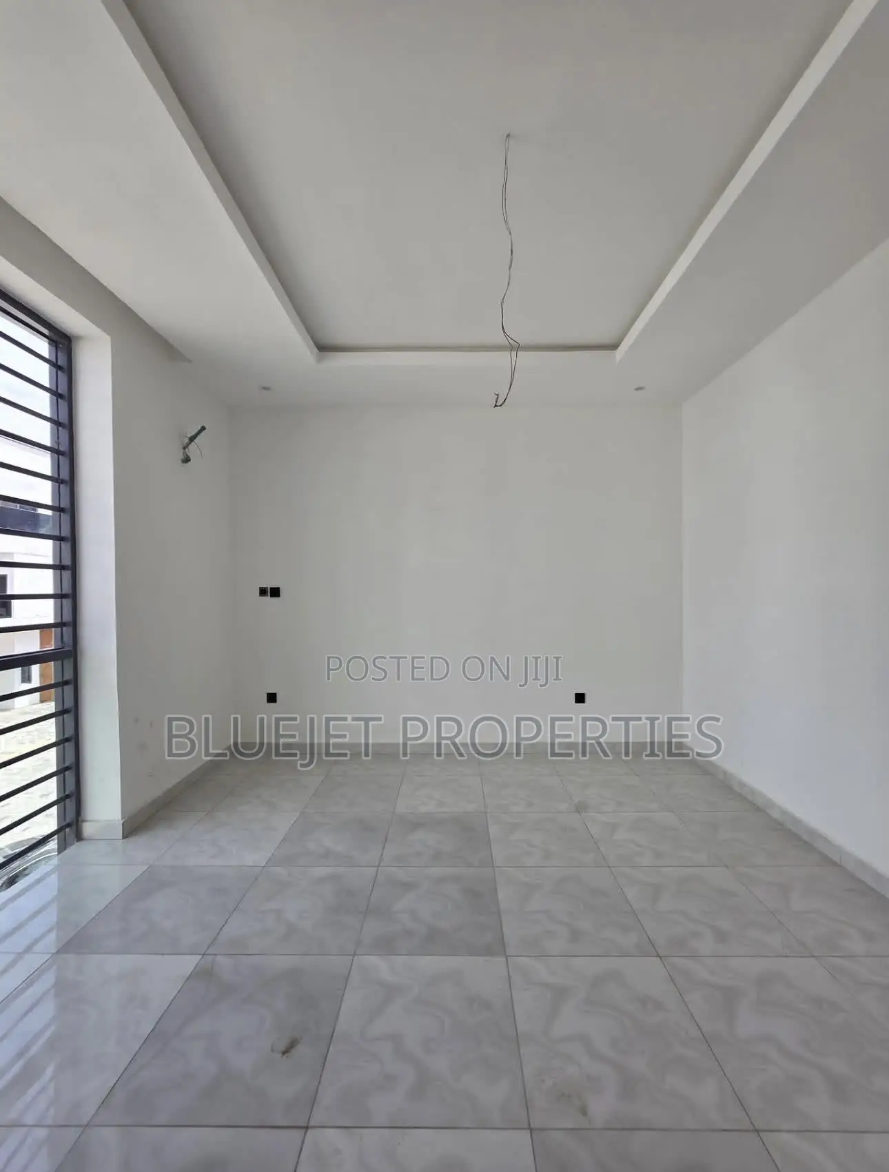 3bdrm Duplex in Ogombo for sale