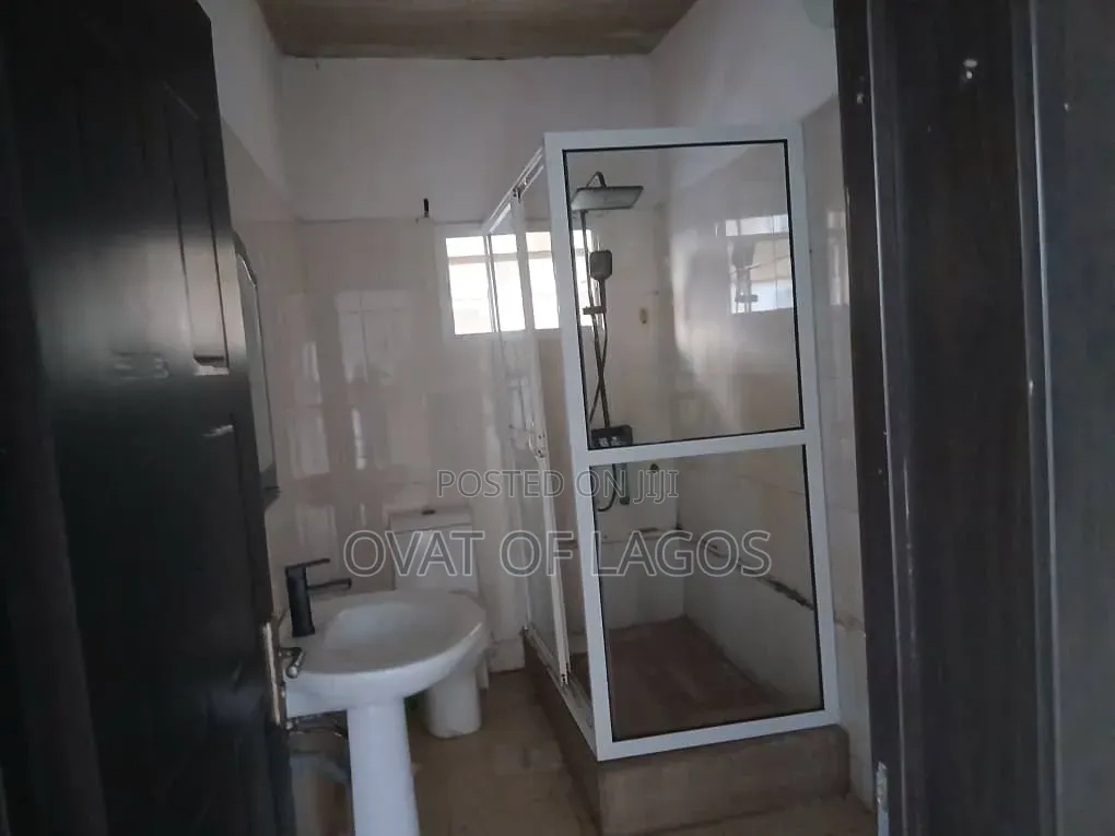 4bdrm Duplex in Sangotedo for rent
