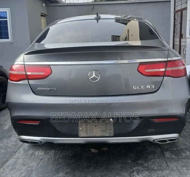 Mercedes-Benz GLE-Class AMG GLE 43 4MATIC 2018 Gray