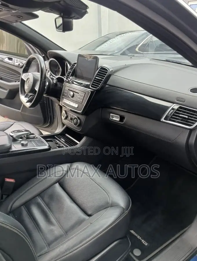 Mercedes-Benz GLE-Class AMG GLE 43 4MATIC 2018 Gray