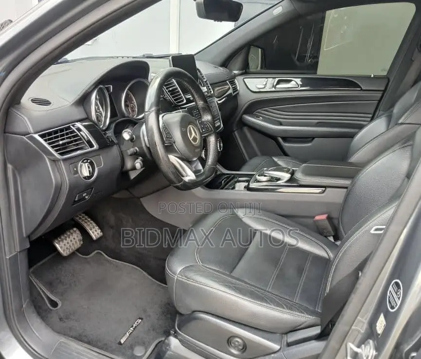 Mercedes-Benz GLE-Class AMG GLE 43 4MATIC 2018 Gray