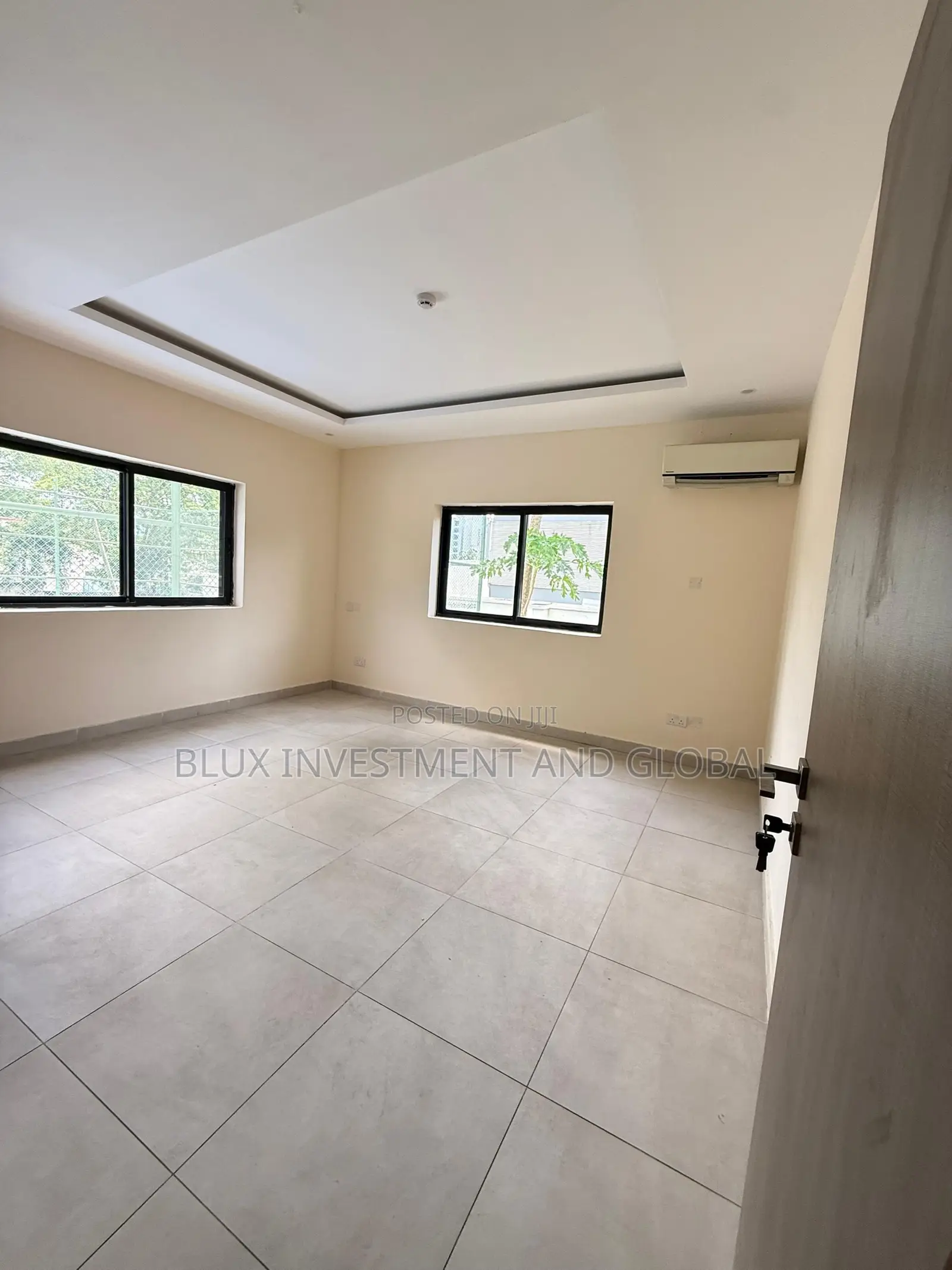 3bdrm Block of Flats in Ikoyi for rent