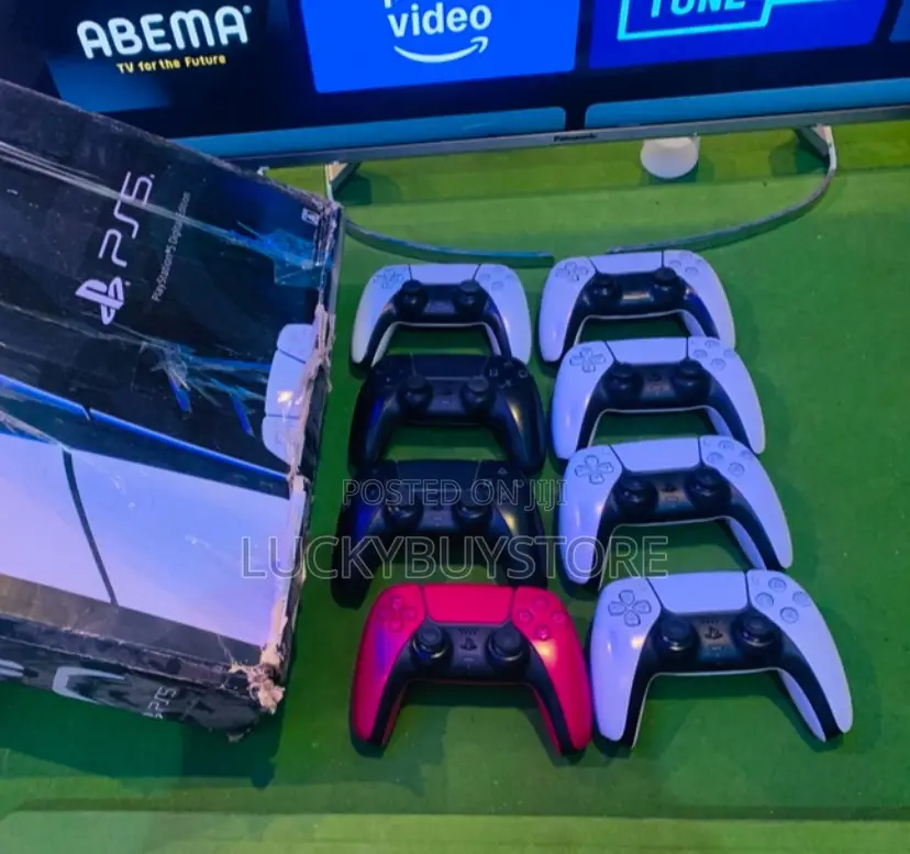 Direct Used PS5 Pad Clean as New