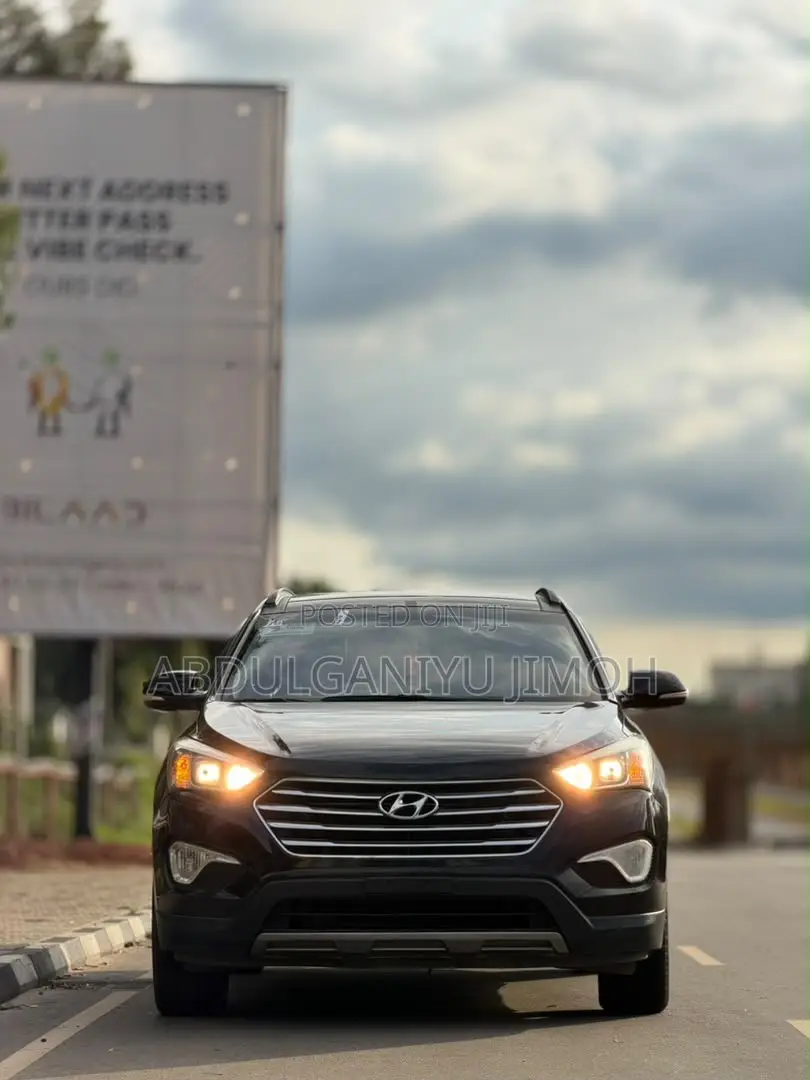 Hyundai Santa Fe Limited AWD 2017 Black