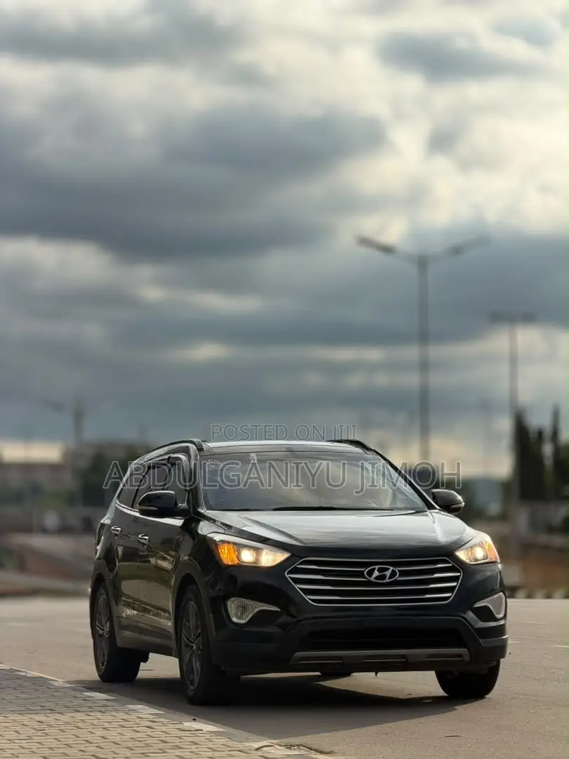 Hyundai Santa Fe Limited AWD 2017 Black