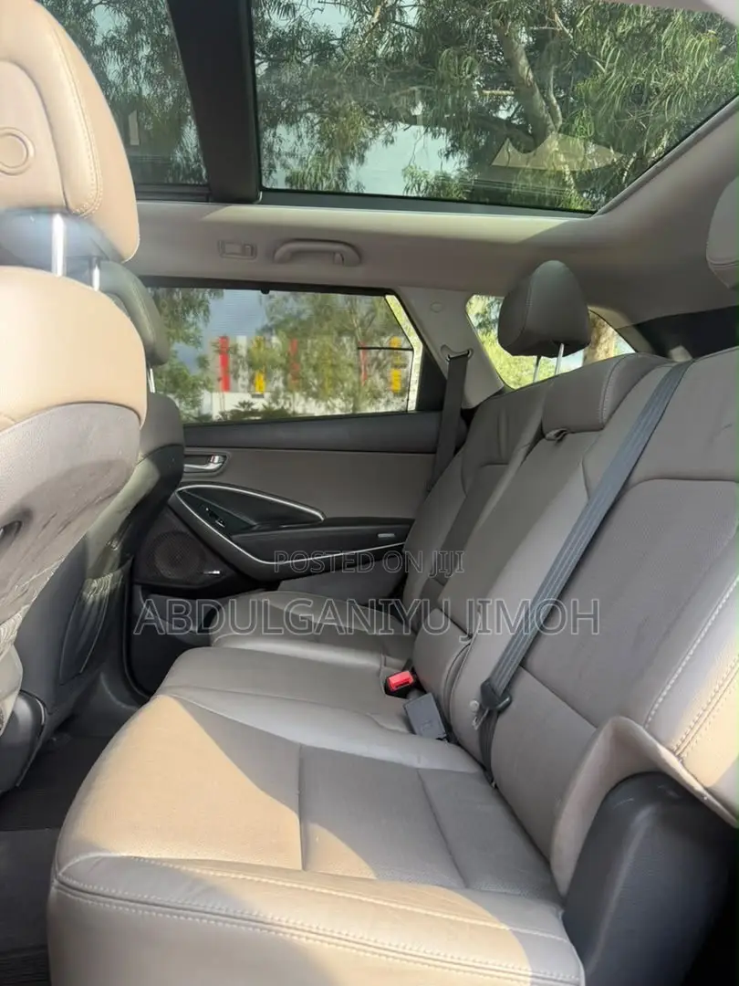 Hyundai Santa Fe Limited AWD 2017 Black