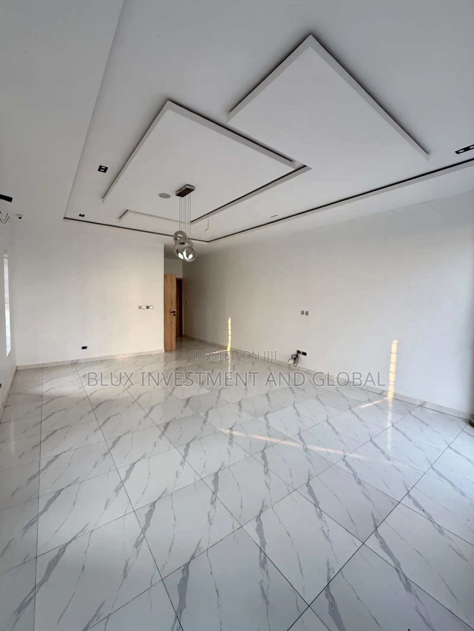 4bdrm Duplex in Lekki County Ikota for sale