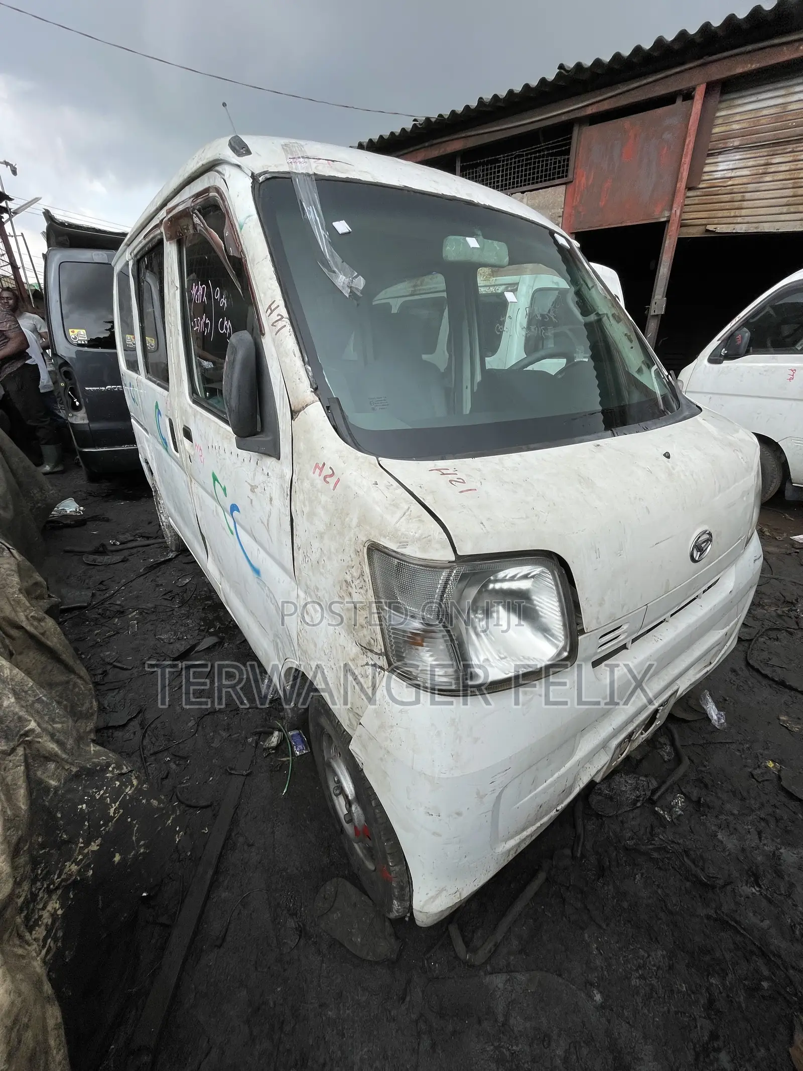 Jet Mover 2012 White