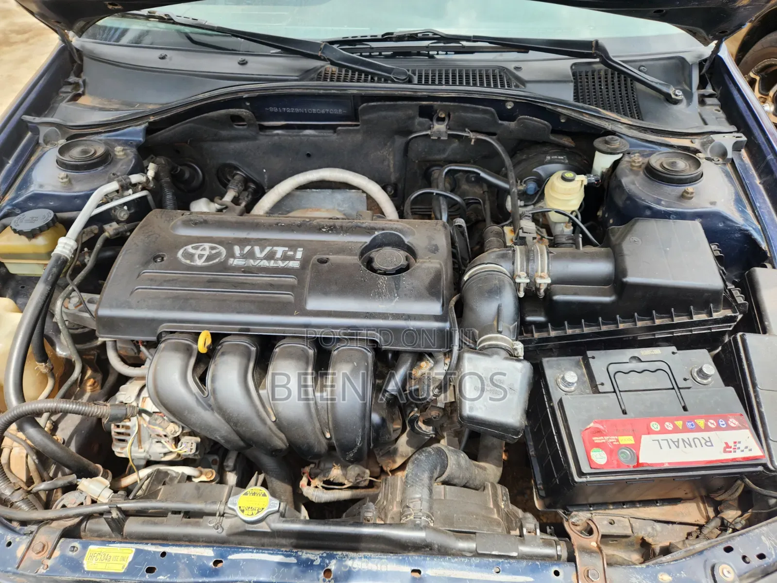 Toyota Avensis 2000 Blue