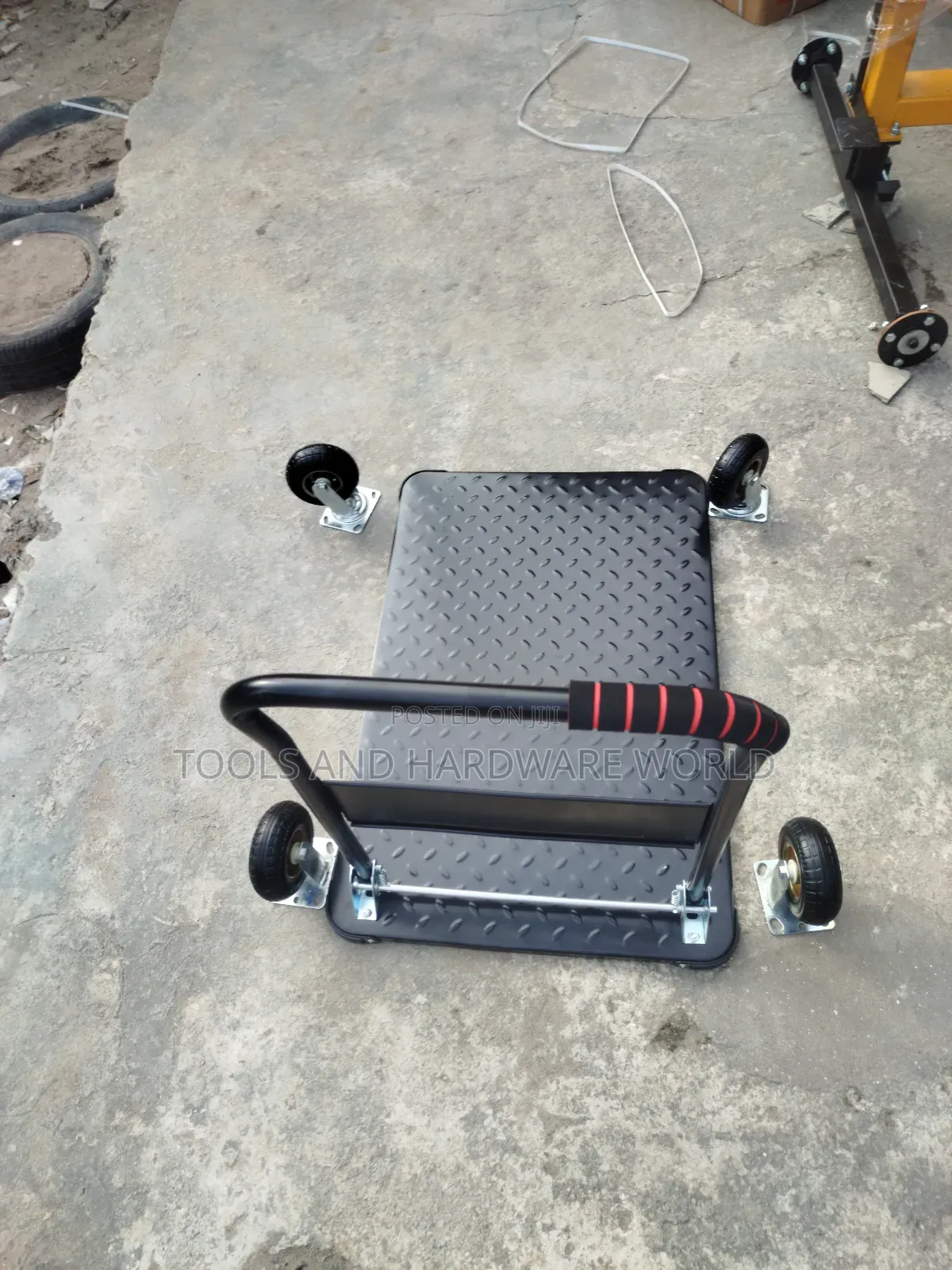 Heavy Duty Flat Truck