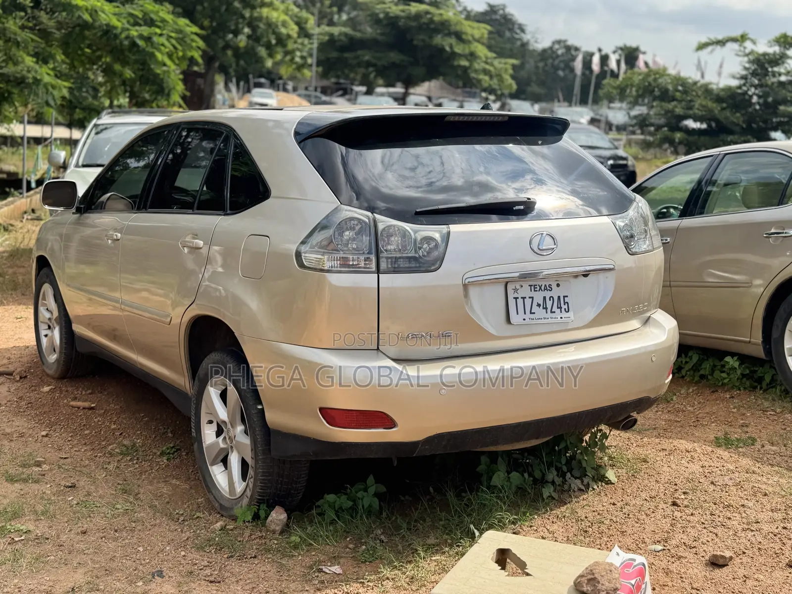 Lexus RX 330 2004 Gold