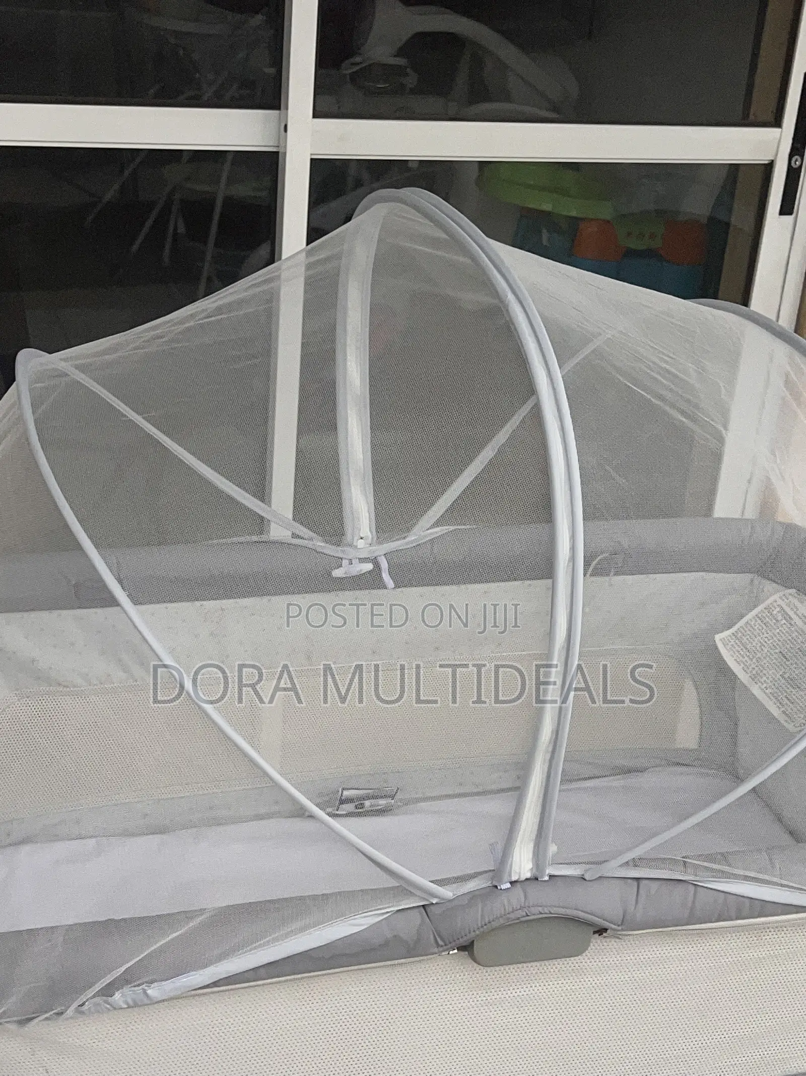 Imported Chicco Next to Mom Bassinet With Baby Net Adjustable Height