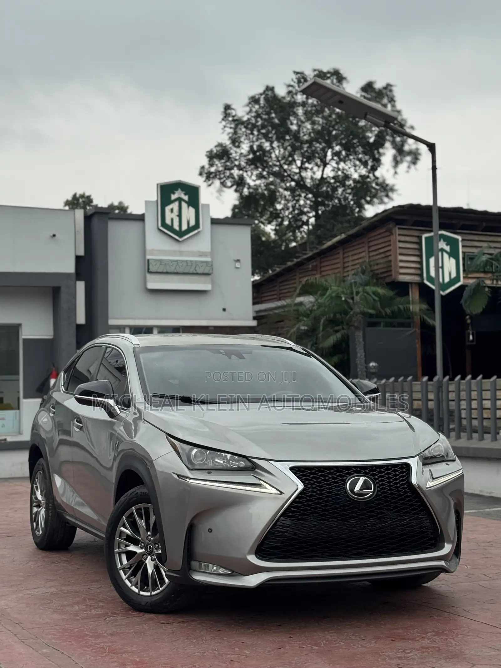 Lexus NX 200t FWD 2017 Gray