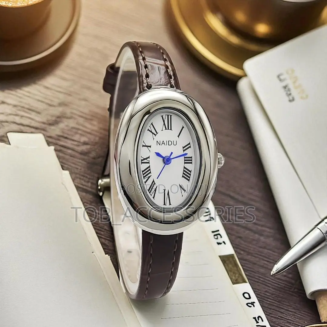 Women’s Leather Wristwatch