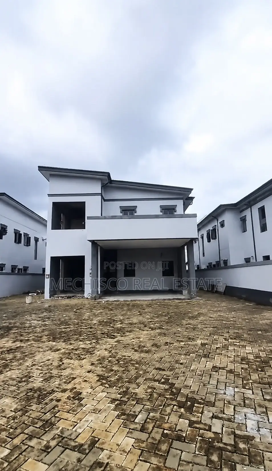 4bdrm Duplex in Eliozu for rent