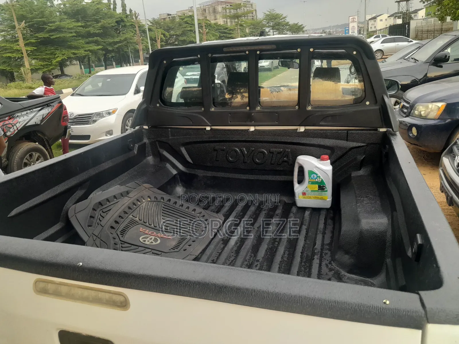 Toyota Hilux 2014 White
