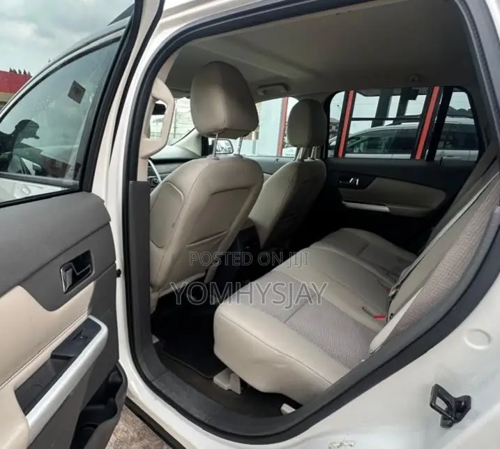Ford Edge SE 4dr FWD (3.5L 6cyl 6A) 2013 Off white