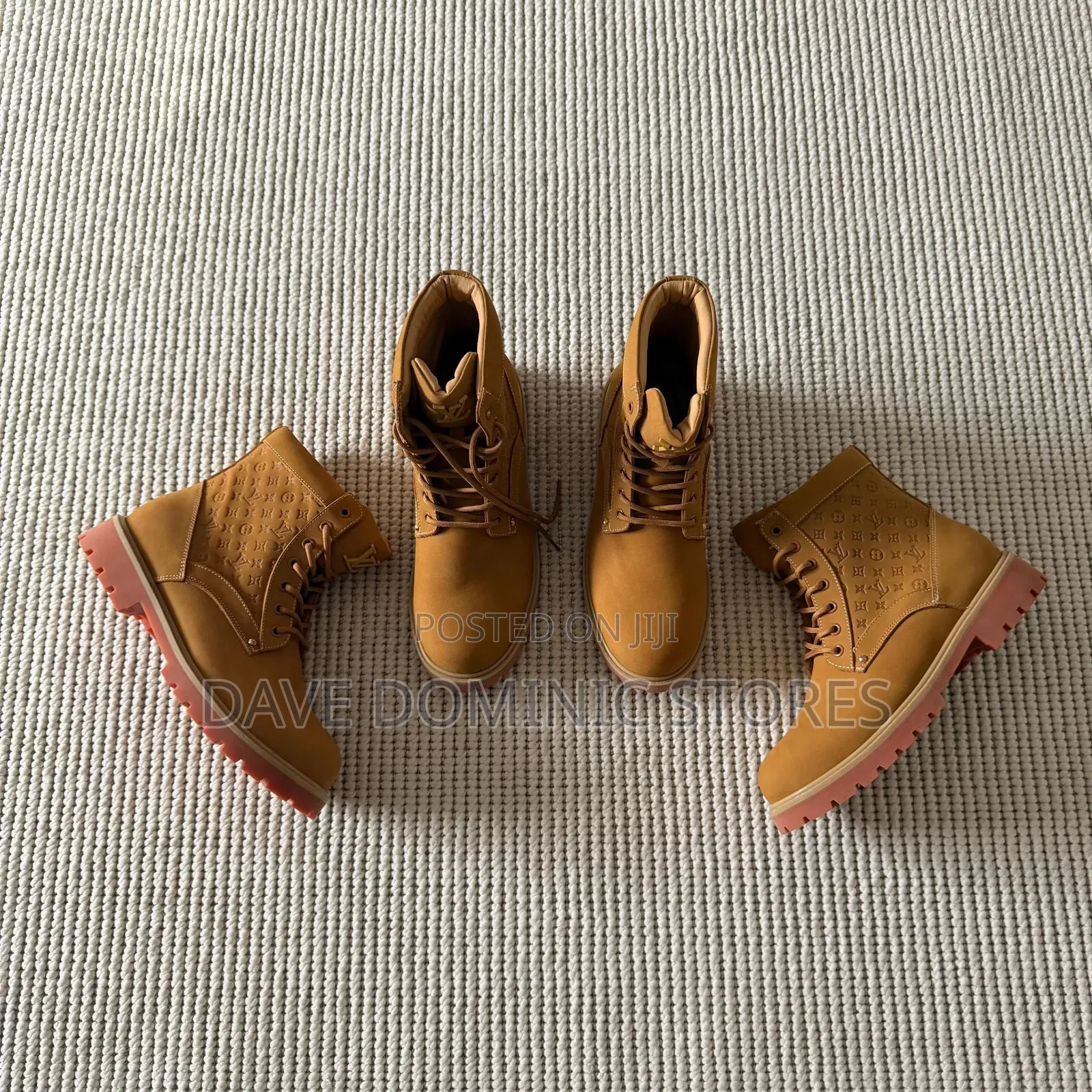 Louis Vuitton Ranger Boot in Beige Nubuck Leather (Original Quality)